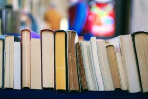 ΔΥΠΑ: Συνεχίζονται από Σάββατο οι αιτήσεις παρόχων για τα voucher βιβλίων, η διαδικασία