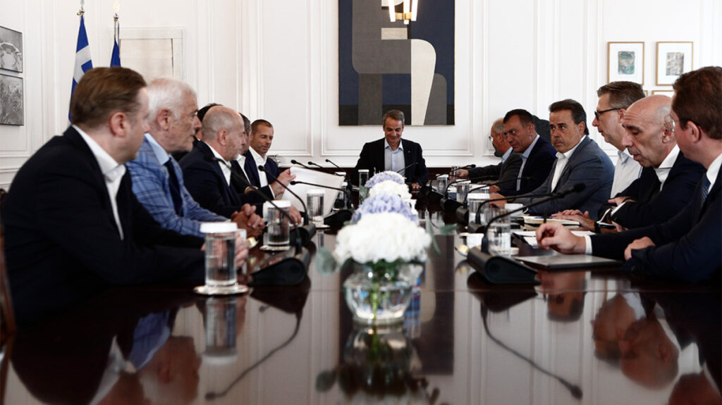 230816193151_uefa_maksimou__2_