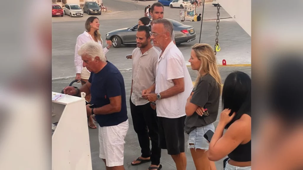 230819082037_hanks-0