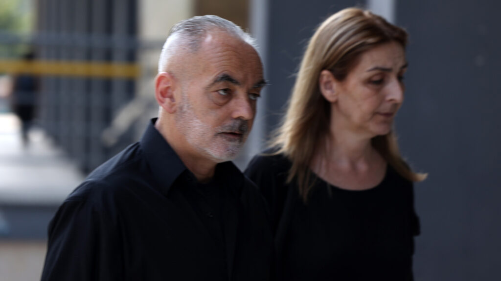 Ο πατέρας του Άλκη Καμπανού κατεβαίνει υποψήφιος με τον Τζιτζικώστα