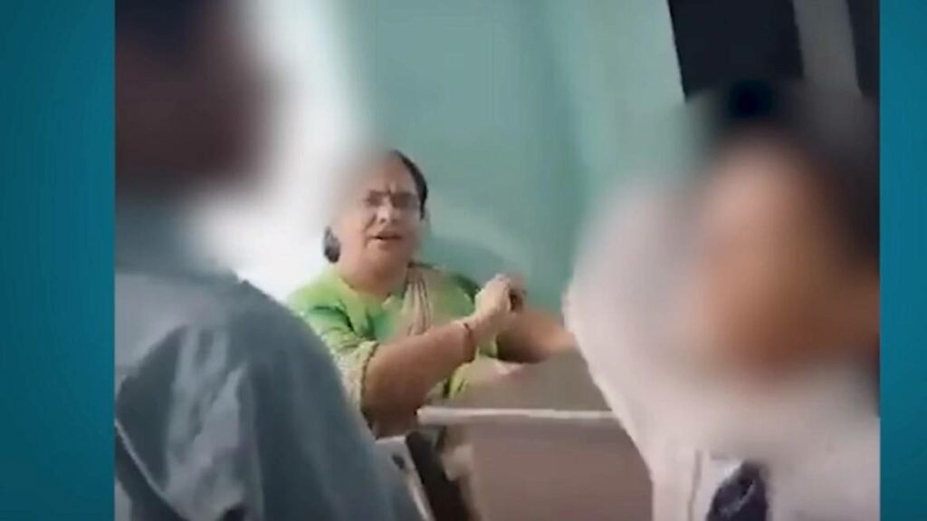 230826160908_india_daskala