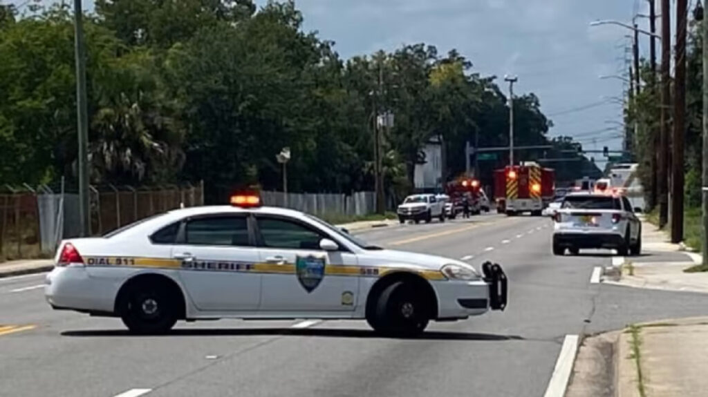 230827104218_jacksonville