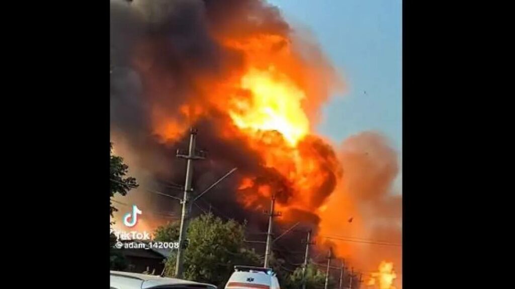 230827153106_explosion3729