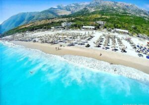 Γιατί οι Ιταλοί τουρίστες «πούλησαν» φέτος στην Ελλάδα και διάλεξαν την Αλβανία