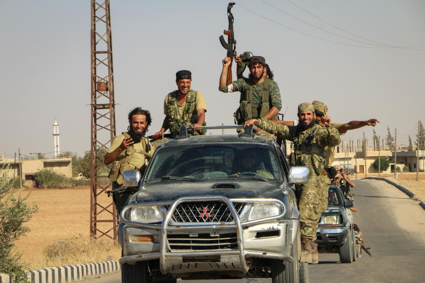 Συρία: Δεκατρείς νεκροί σε συγκρούσεις Κούρδων μαχητών με ένοπλη ομάδα Αράβων