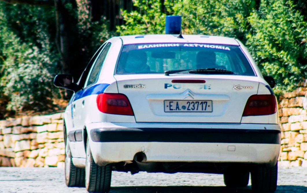 Θεσσαλονίκη: Τροχονομικοί έλεγχοι στην «πιάτσα» ταξί του ΟΣΕ - 14 παραβάσεις
