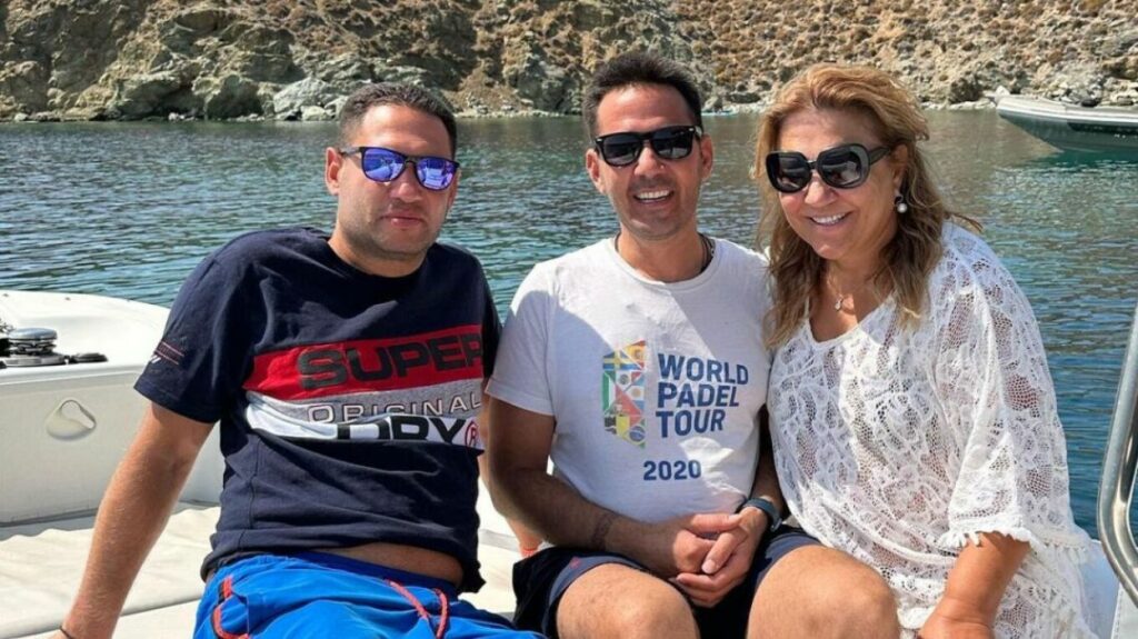 Δέσποινα Μοιραράκη: Τα καλοκαιρινά στιγμιότυπα με τους γιους της