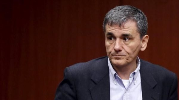 Ο Τσακαλώτος «καρφώνει» Κασσελάκη