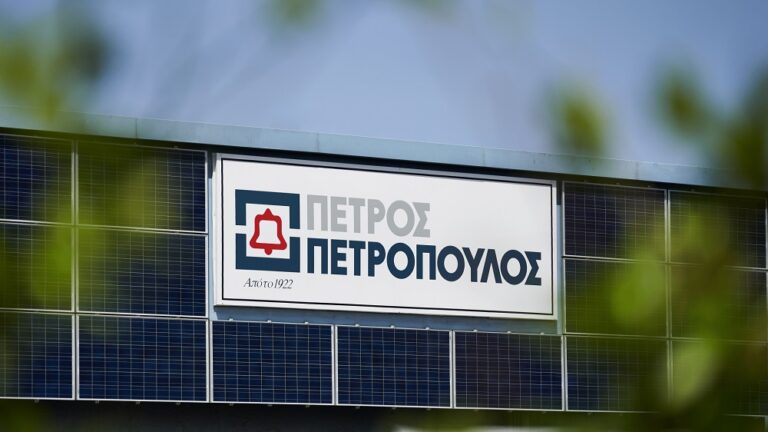 Πετρόπουλος: Διαψεύδει τα περί πώλησης σε ξένο fund