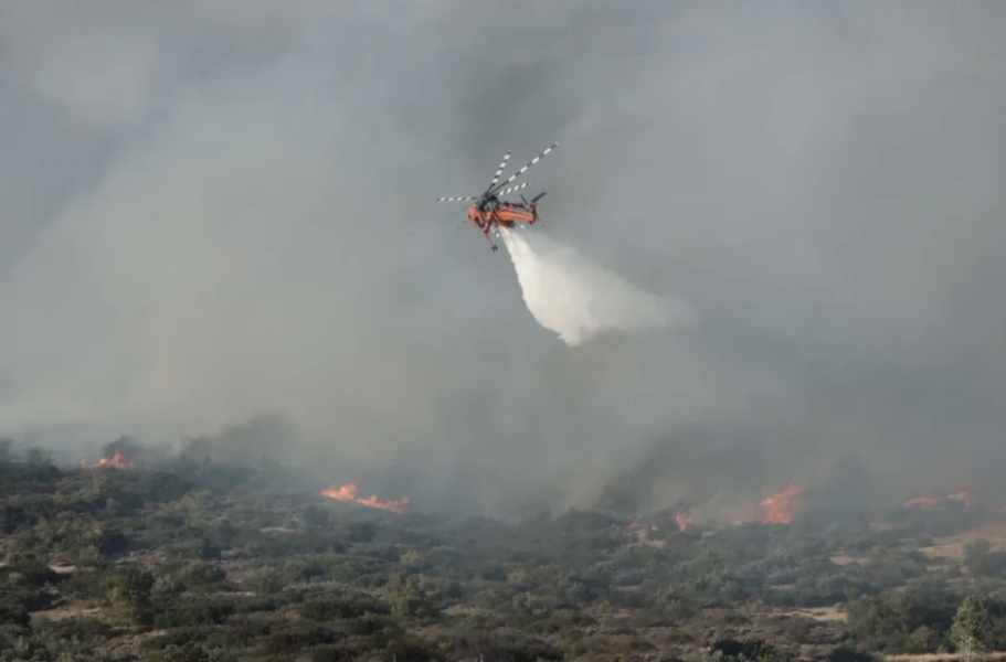 Φωτιά στην Αλεξανδρούπολη: Μήνυμα 112 για εκκενώσεις εννέα περιοχών