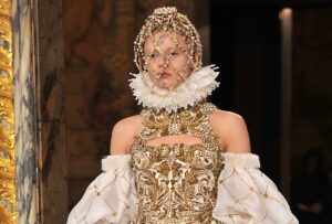 Σάρα Μπάρτον