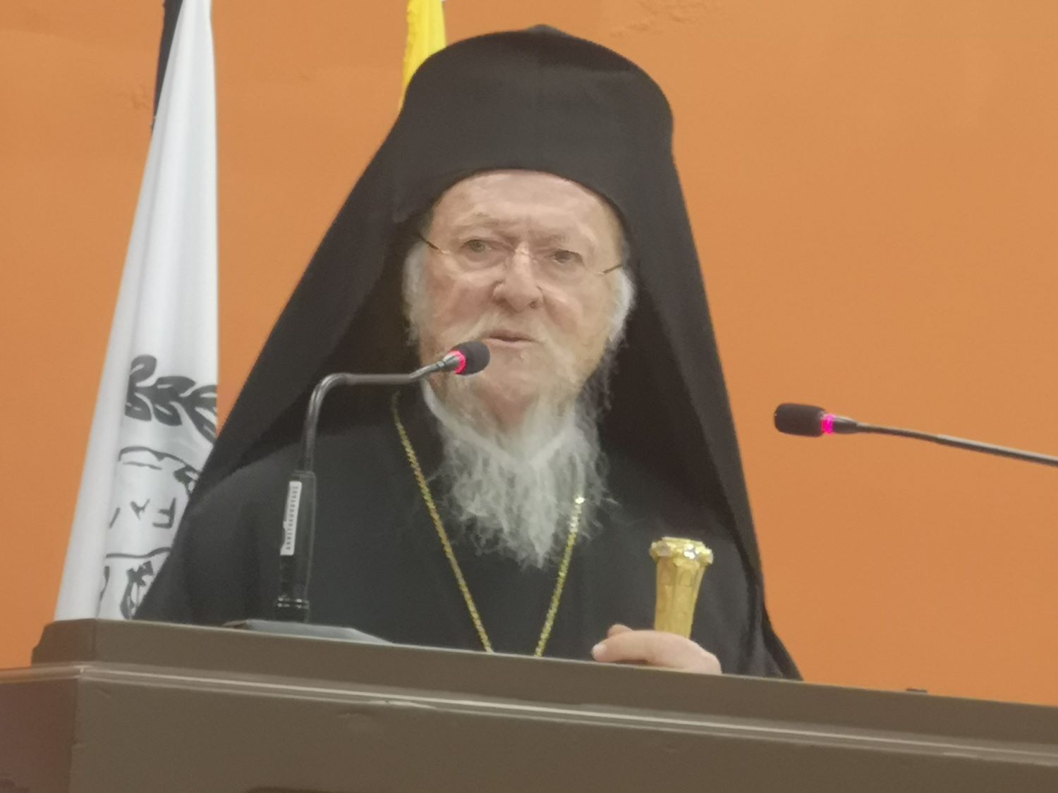 Πατριάρχης Βαρθολομαίος: Tο παγκόσμιο οικολογικό πρόβλημα έχει ανθρωπογενή αίτια