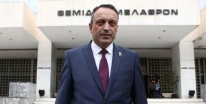 Βασίλης Στίγκας: Στηρίζει Κασιδιάρη για τον Δήμο Αθήνας - Επιμένει στα περί «Μαφίας» ο αρχηγός των «Σπαρτιατών»