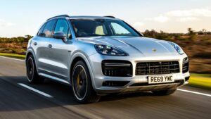 Porsche: H πιο ισχυρή Cayenne είναι εδώ…