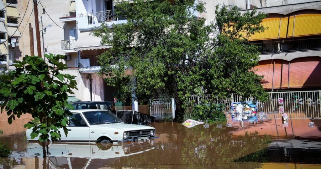 Λάρισα: Νέο μήνυμα 112 - Σε ετοιμότητα οι κάτοικοι