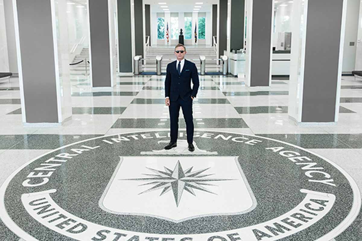 Η CIA καταρρίπτει πέντε μύθους σχετικά με τους πράκτορες της