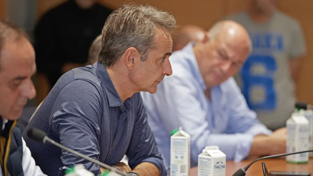 230910102046_mitsotakis_anakoinoseis_arthro