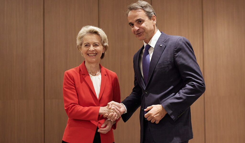 230912130418_oursoula_mitsotakis_22dis