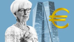 Συνεχίζει να «πυροβολεί» τον πληθωρισμό αυξάνοντας τα επιτόκια του ευρώ η Κριστίν Λαγκάρντ