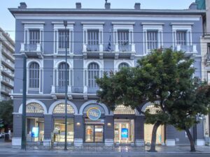 ΔΕΗ: Πέντε νέα καταστήματα στην Αθήνα
