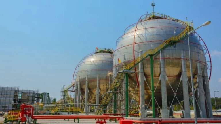 ΔΕΣΦΑ: Τότε θα γίνουν οι δημοπρασίες για τις χρονοθυρίδες LNG στη Ρεβυθούσα
