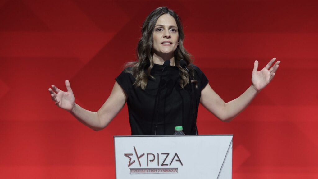 Αχτσιόγλου κατά Κασσελάκη: Mου απευθύνθηκε με υποτιμητικό στιλάκι επειδή είμαι γυναίκα