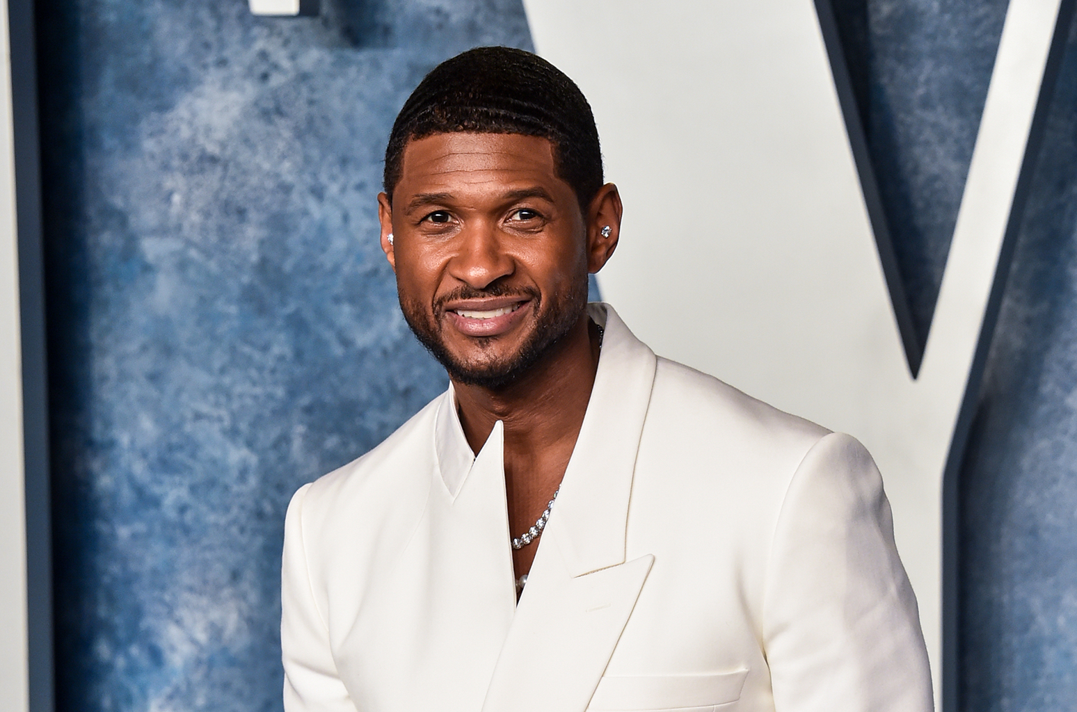 Usher: Θα τραγουδήσει στο ημίχρονο του Super Bowl 2024