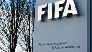 FIFA: Σκοπεύει να ελαττώσει την απαγόρευση για τις ρωσικές ομάδες