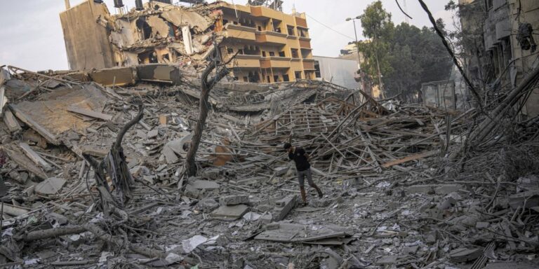 Πόλεμος στο Ισραήλ: Σκοτώθηκε από αεροπορική επιδρομή ο Υπουργός Οικονομίας της Χαμάς