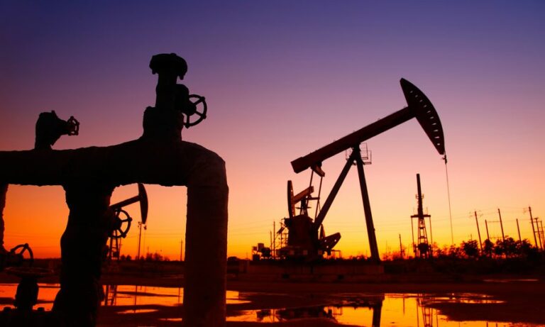 Πετρέλαιο: Κατοχυρώνουν κέρδη οι traders, μετά από μία ισχυρή εβδομάδα