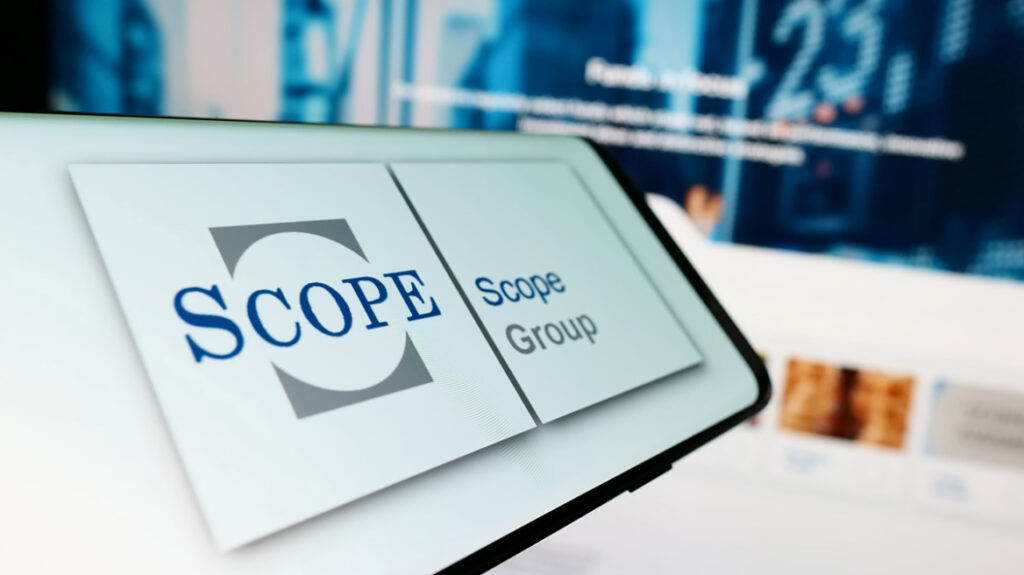 Scope Ratings: Η Ελλάδα ξεχωρίζει στη μείωση των μη εξυπηρετούμενων δανείων