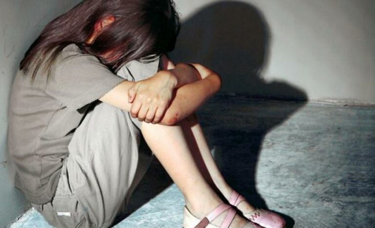 Τρεις ανήλικοι κατηγούνται για βιασμό 13χρονης