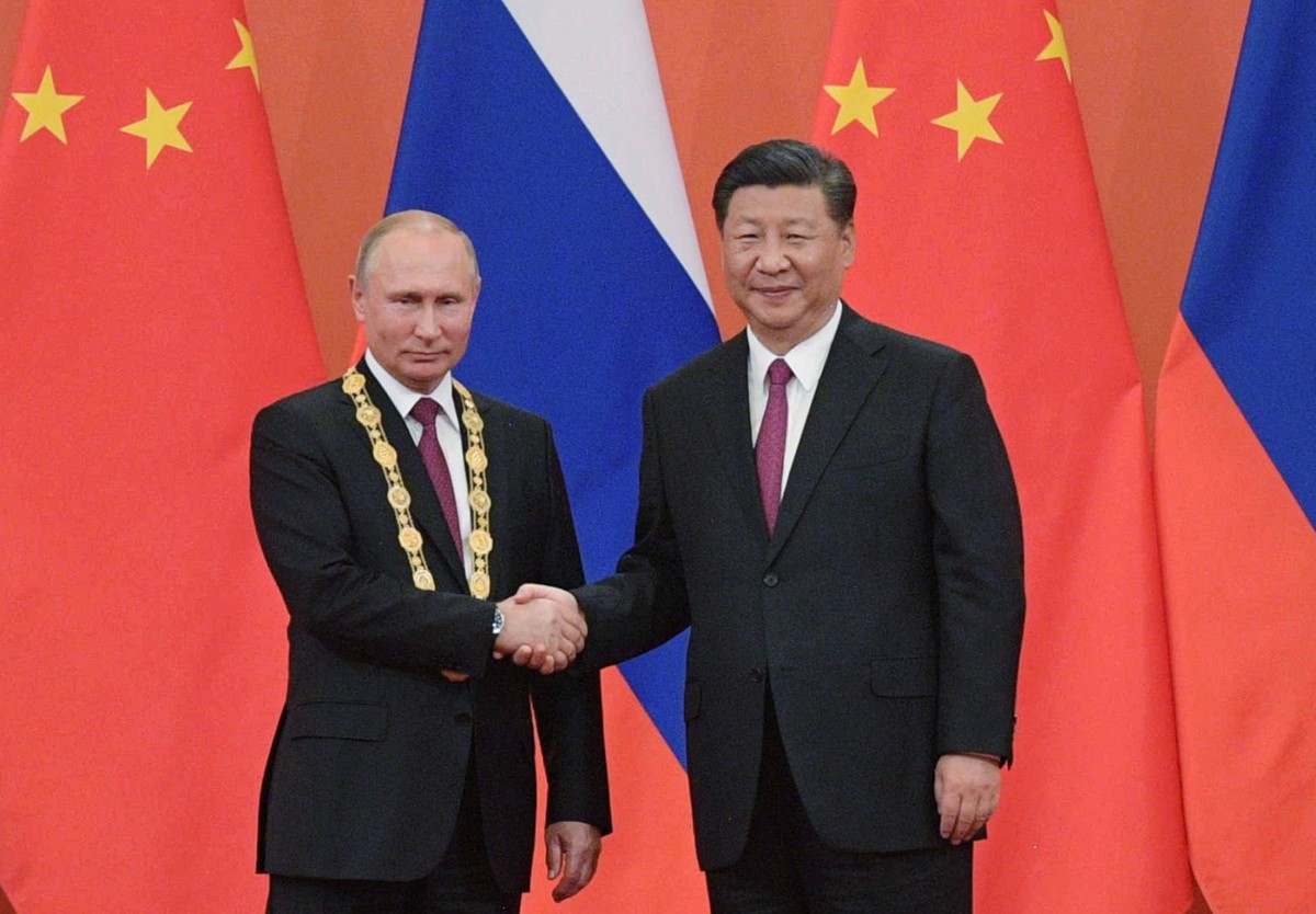 Βλαντιμίρ Πούτιν: Ανακοίνωσε ότι θα επισκεφθεί τη Κίνα τον Μάιο
