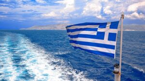 ΙΟΒΕ: Αυτή είναι η συνολική επίδραση της ναυτιλίας στην ελληνική οικονομία
