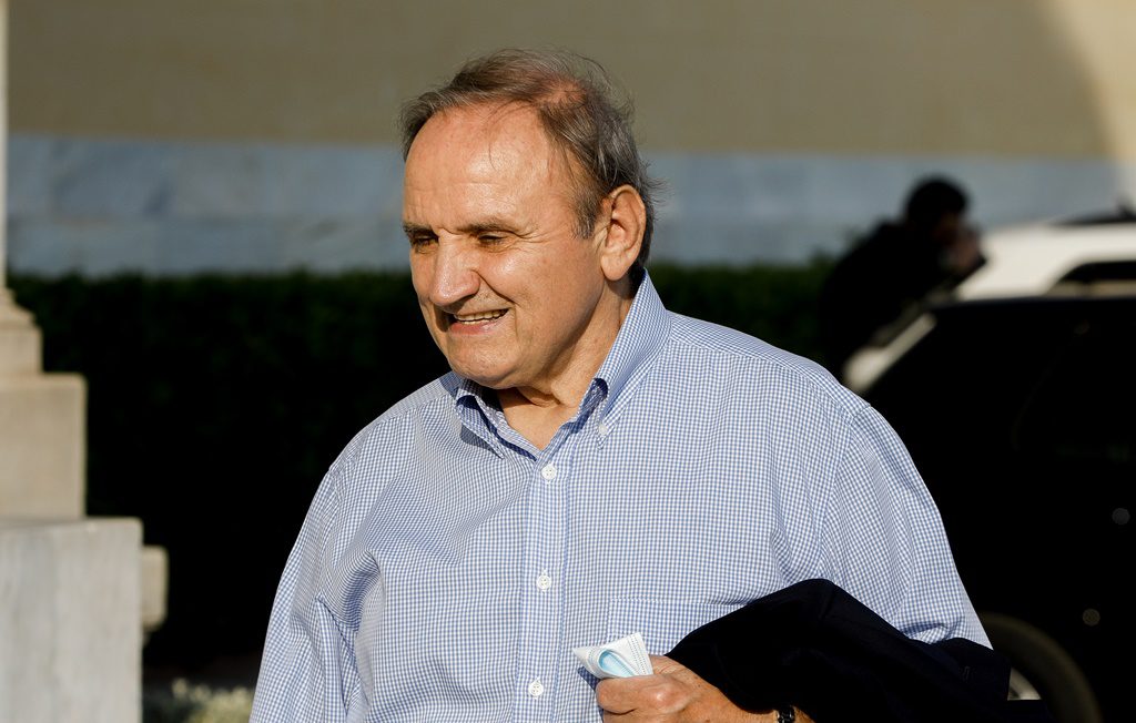  Στέφανου Τζουμάκα
