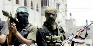 Πόλεμος στο Ισραήλ: Η Χαμάς υποστηρίζει ότι απελευθέρωσε δύο Αμερικανούς ομήρους