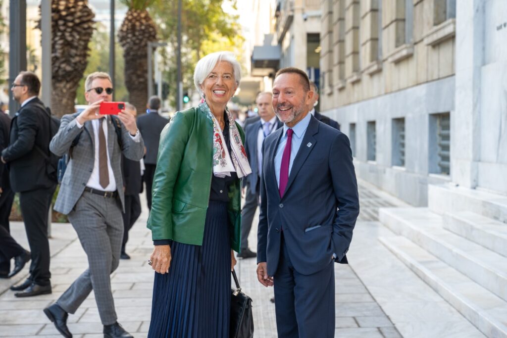 Λαγκάρντ – Μοίρασε επαίνους: Oι Έλληνες έφεραν τα πάνω - κάτω με τεράστια προσπάθεια