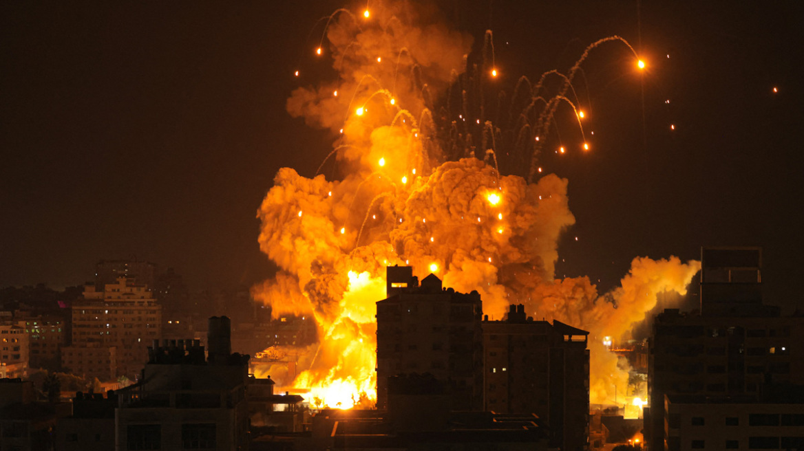 Κόλαση πυρός στη Γάζα -Ασταμάτητοι βομβαρδισμοί από το Ισραή