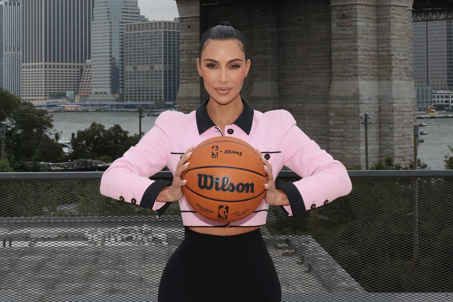 Kim Kardashian ενώνει τις δυνάμεις της με το NBA