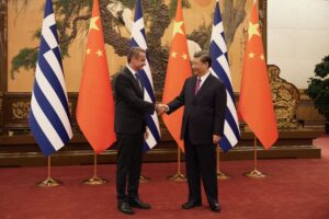 Συναντήθηκε ο Κυριάκος Μητσοτάκης με τον Σι Τζινπίνγκ: «Ελλάδα και Κίνα έχουν μια ισχυρή οικονομική σχέση»
