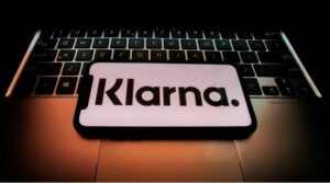 Klarna: Πώς να αποφύγετε διαδικτυακές απάτες κατά τις χειμερινές εκπτώσεις