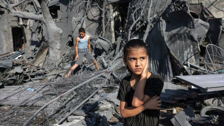 Πόλεμος στο Ισραήλ: 160 παιδιά σκοτώνονται καθημερινά στη Γάζα σύμφωνα με τον ΠΟΥ