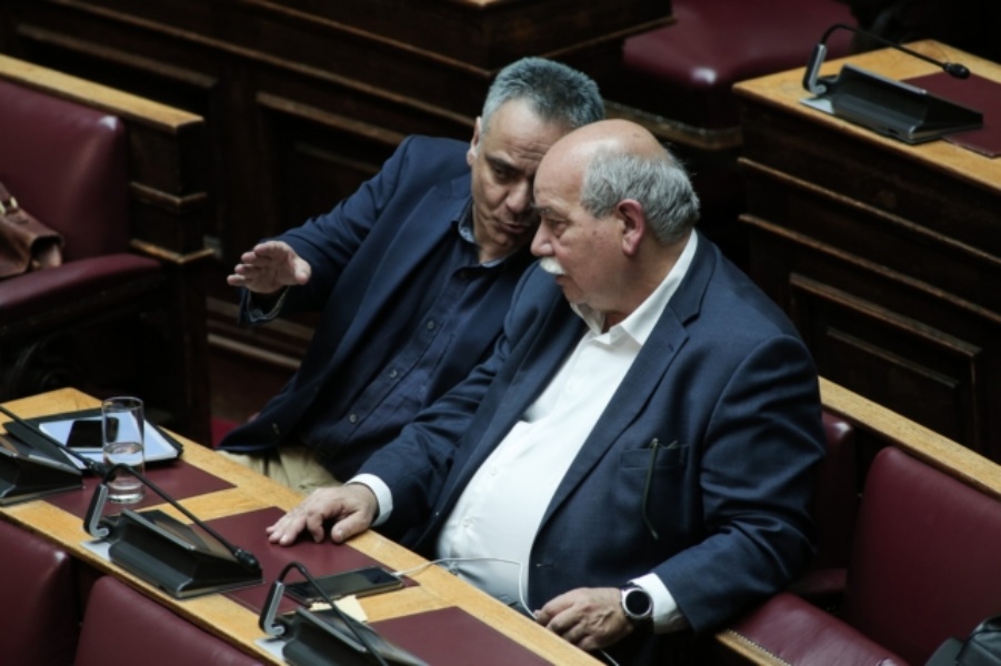 Ραγδαίες εξελίξεις στον ΣΥΡΙΖΑ: Έτοιμοι να αποχωρήσουν Νίκος Βούτσης και Πάνος Σκουρλέτης