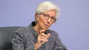 Κριστίν Λαγκάρντ: Τον Ιούνιο η απόφαση για μείωση των επιτοκίων της ΕΚΤ
