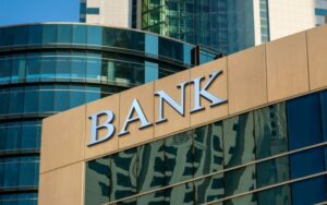Η NBG Securities αυξάνει τις τιμές - στόχους για τις τράπεζες - Top pick η Πειραιώς