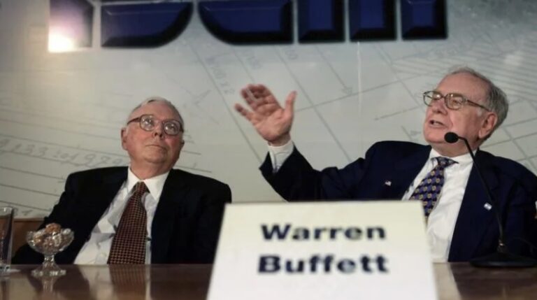 Charles Munger: Πέθανε σε ηλικία 99 ετών το "δεξί χέρι" του Warren Buffett