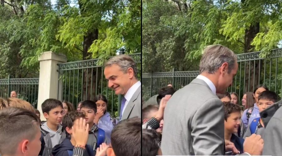 Συνάντηση Μητσοτάκη με μαθητές έξω από το Προεδρικό -High five και φωτογραφίες