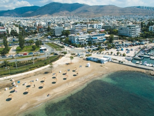 Bloomberg: Γιατί εκτοξεύτηκαν οι τιμές των ακινήτων στην Αθήνα -Γκάζι, Γλυφάδα, Ελληνικό