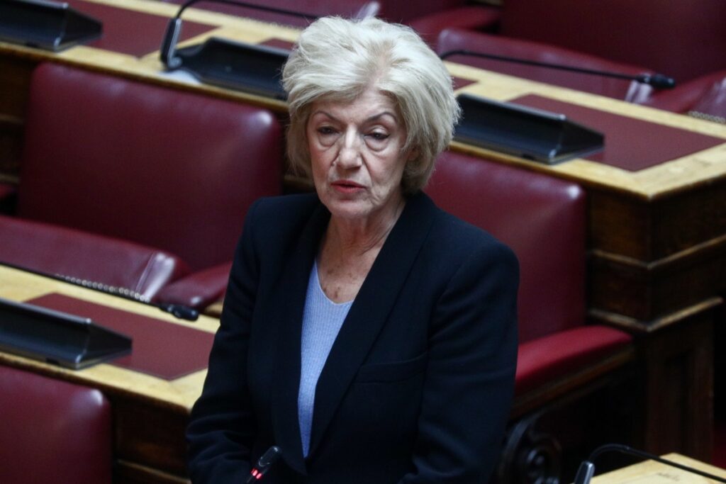 Σία Αναγνωστοπούλου: Σκέφτομαι να αποχωρήσω από τον ΣΥΡΙΖΑ
