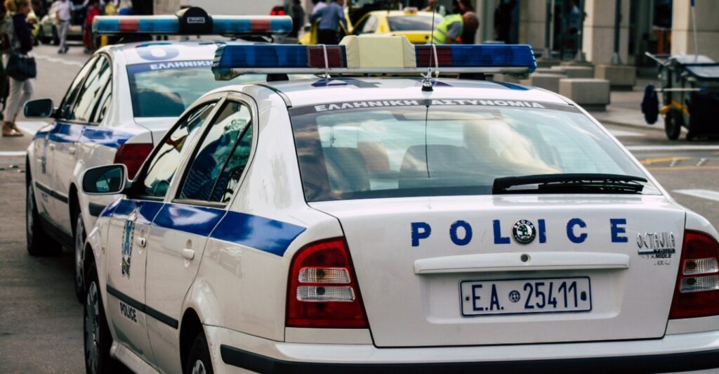 Θεσσαλονίκη: 44χρονος άγγιζε 11χρονη σε κεντρική πλατεία – Αντέδρασε στη σύλληψή του